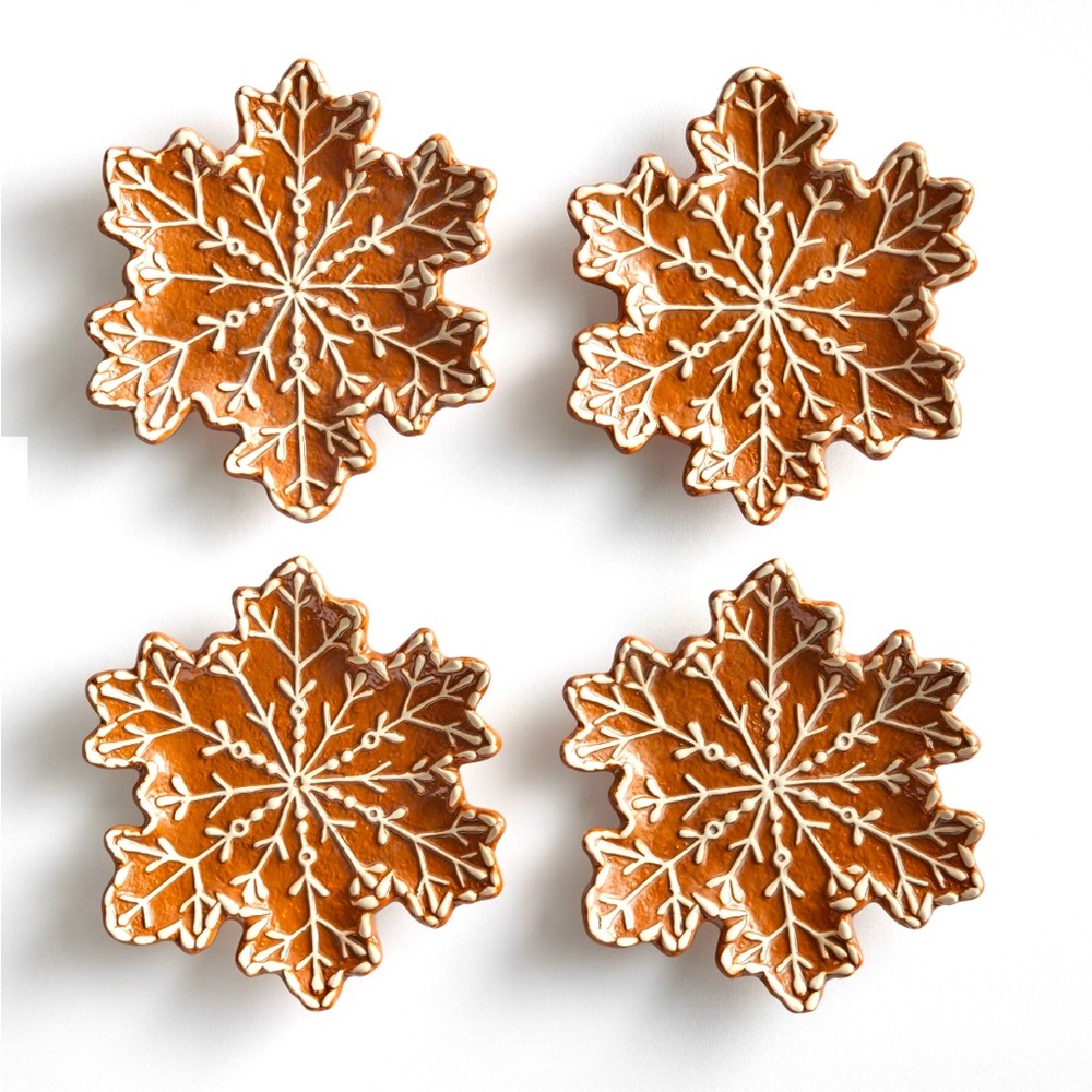 Snowflake Shaped Pottery Barn Ceramic Plates - Set of 4